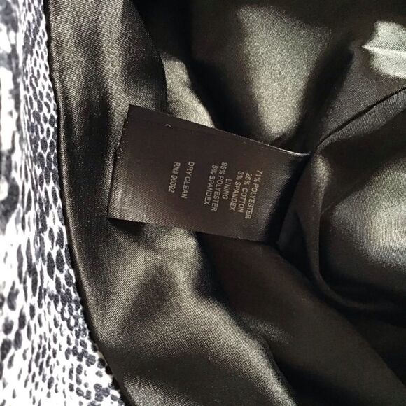 Katherine Barclay Montreal Snakeskin Pencil Skirt - Picture 4 of 6